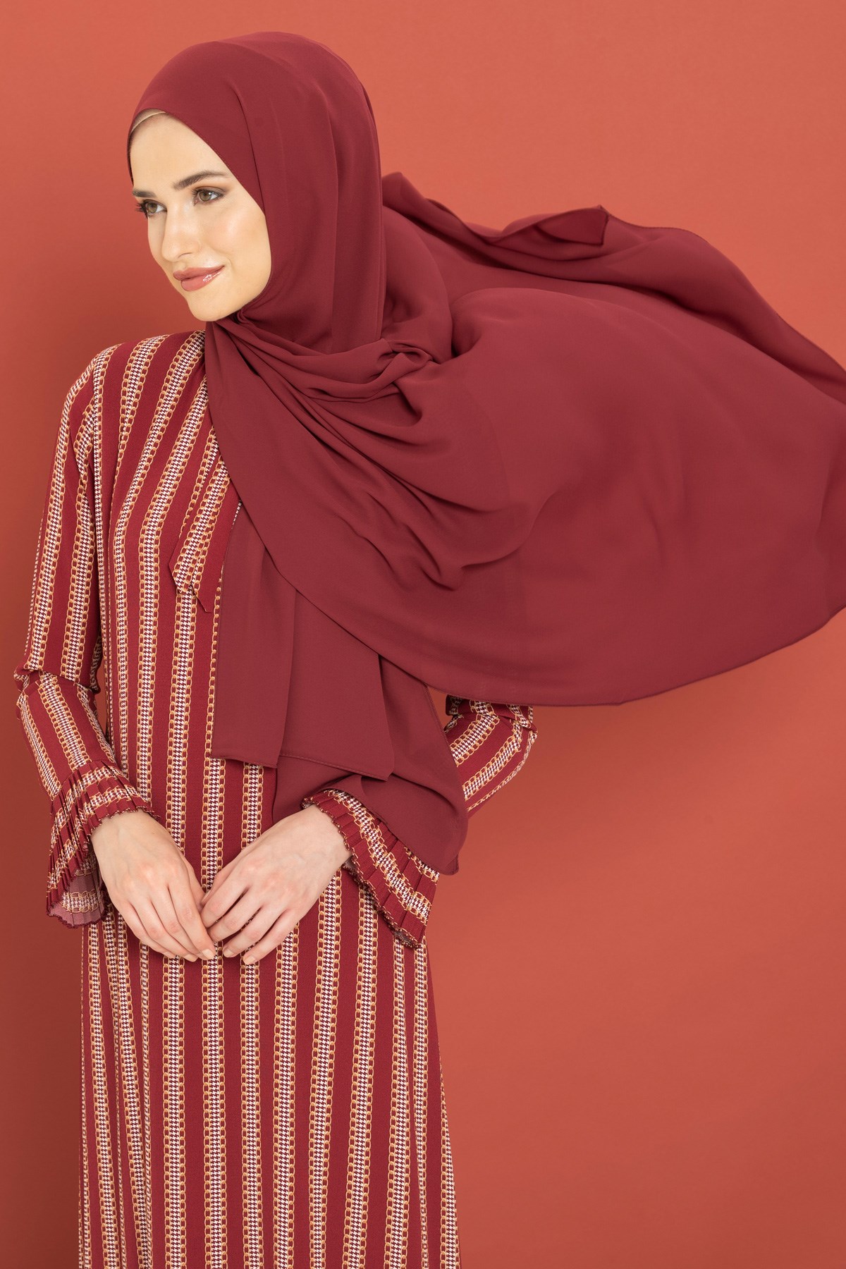 Beyza-BEYZA ŞAL QUEEN İPEK BORDO