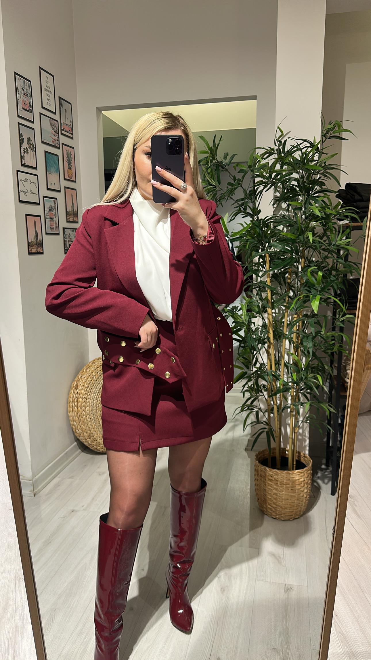 Çıtçıtlı Kemer Detay Ceket