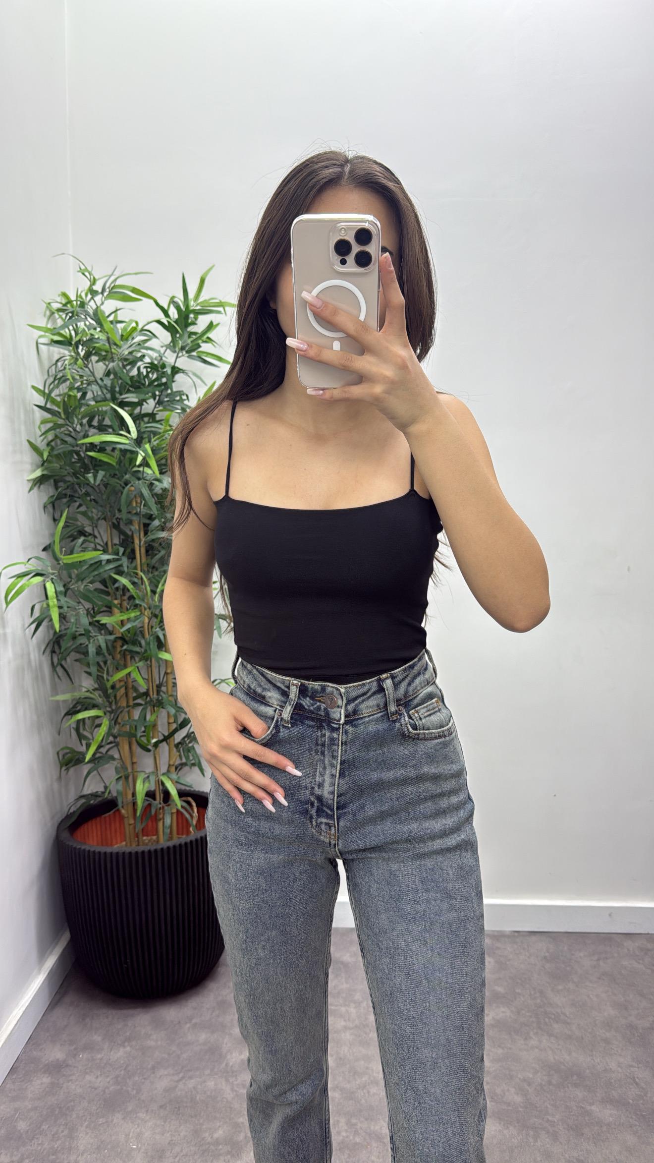 Kaplı Askılı Atlet