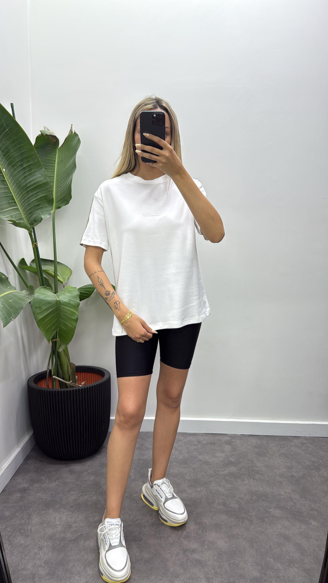 Kısa Toparlayıcı Şort Tayt