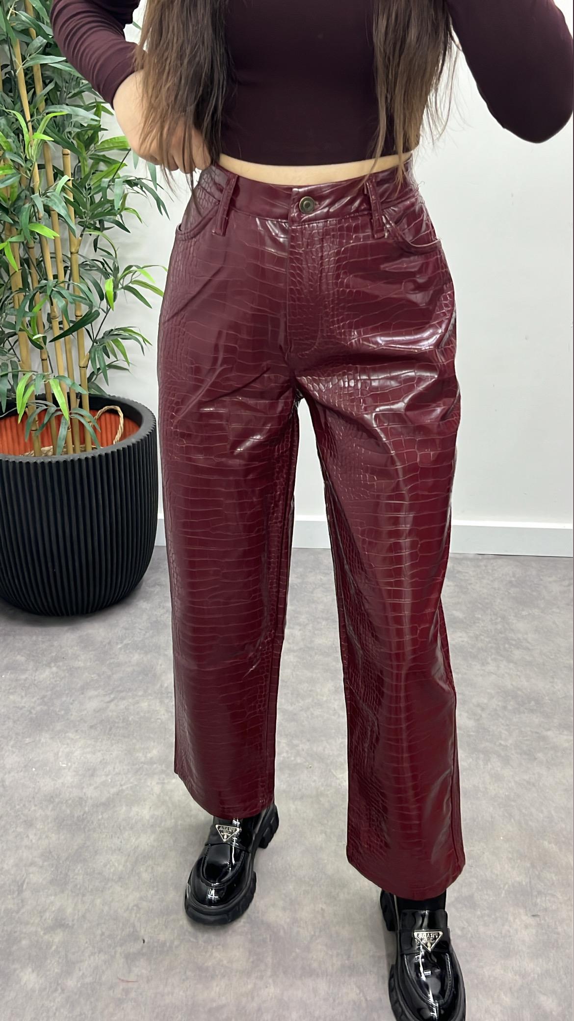 Kroko Desenli Deri Pantolon