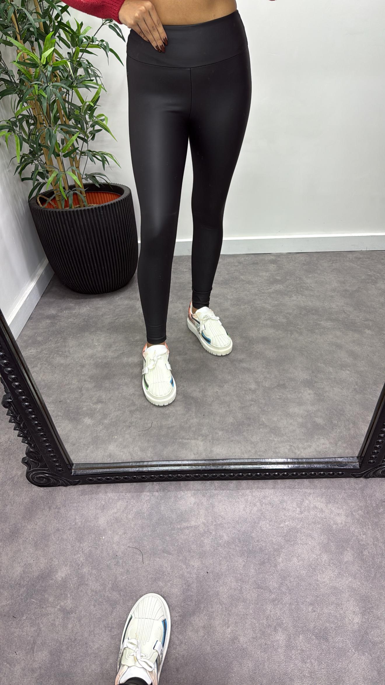 Korseli Geniş Kemer Deri Tayt