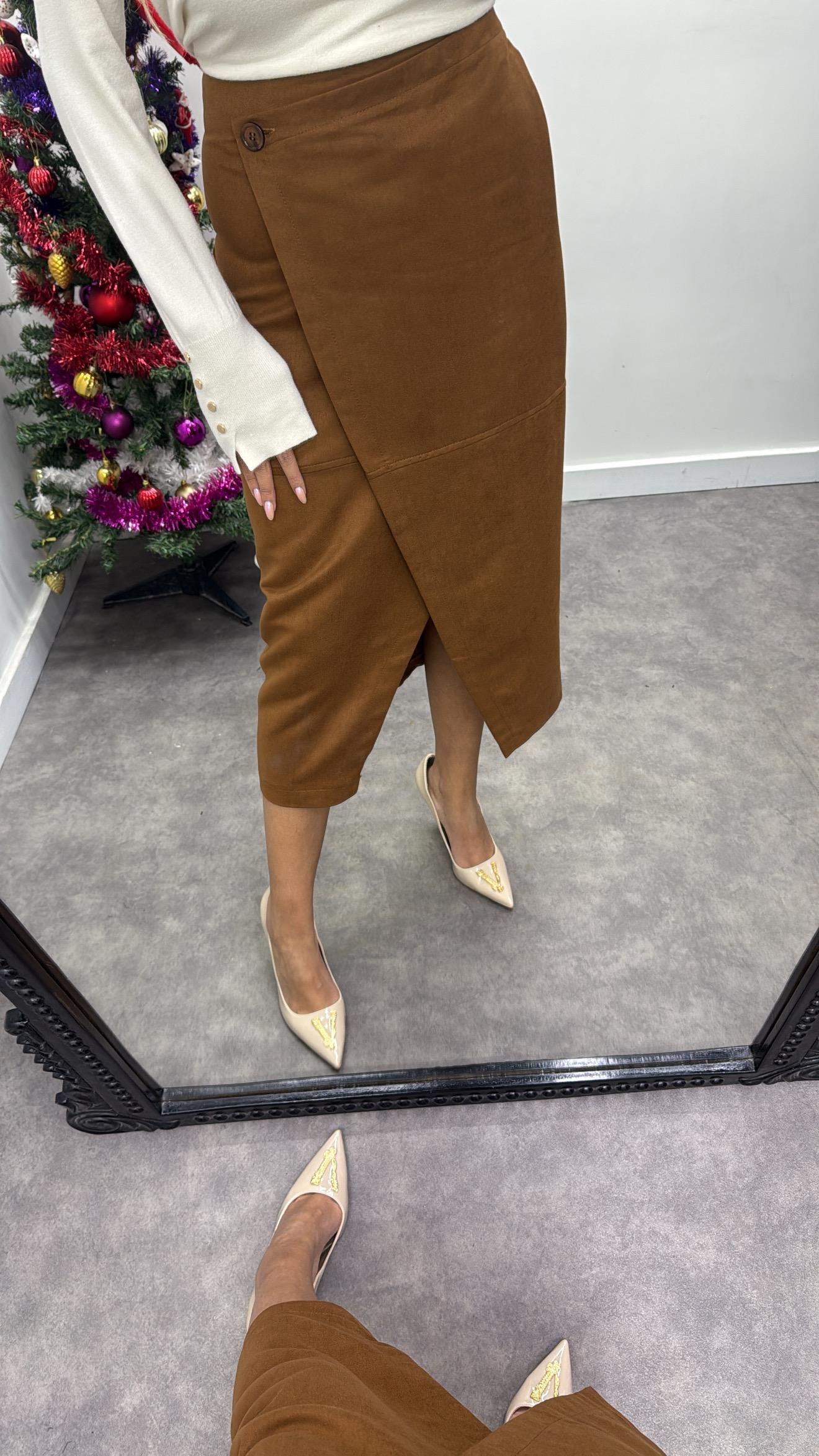 Nubuk Asimetrik Etek