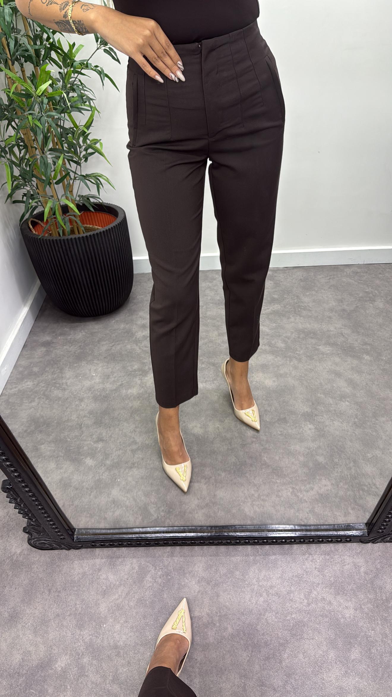 Önü Flatolu Kumaş Pantalon