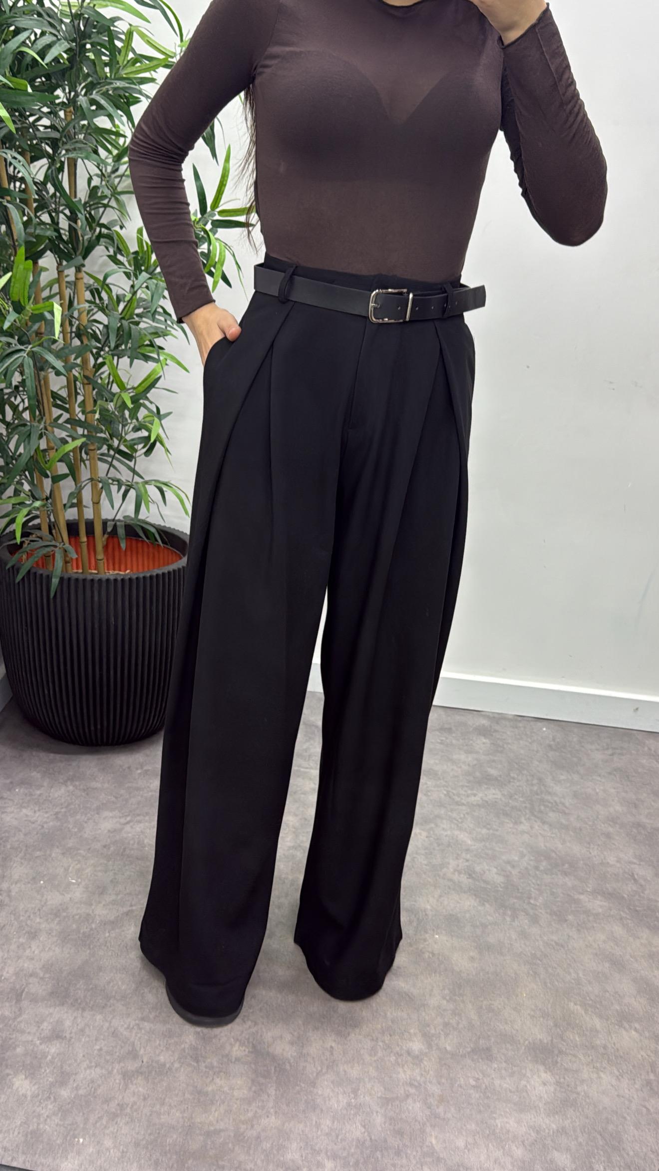 Pileli Kumaş Pantolon