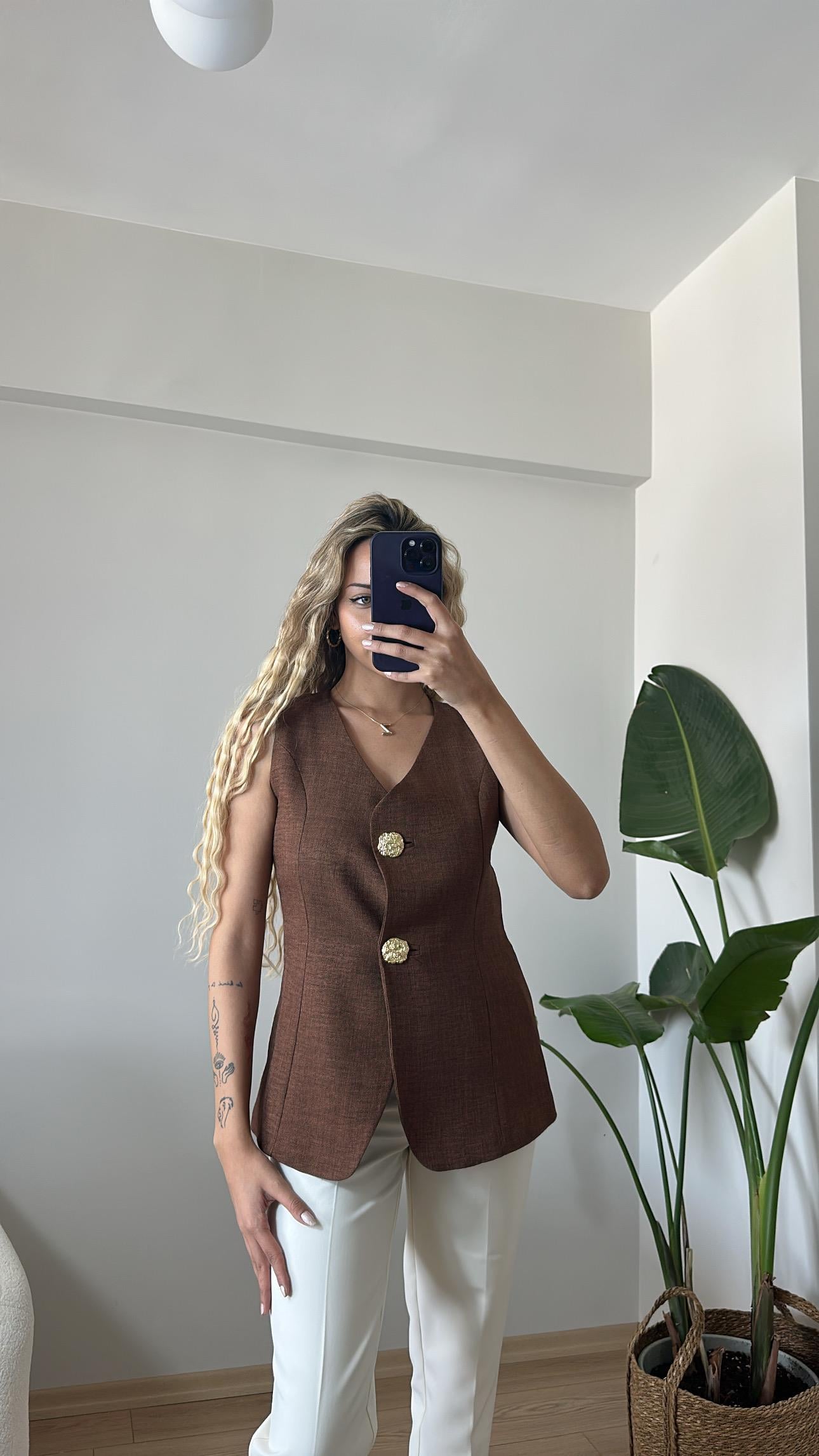 Tasarım Düğmeli Yelek