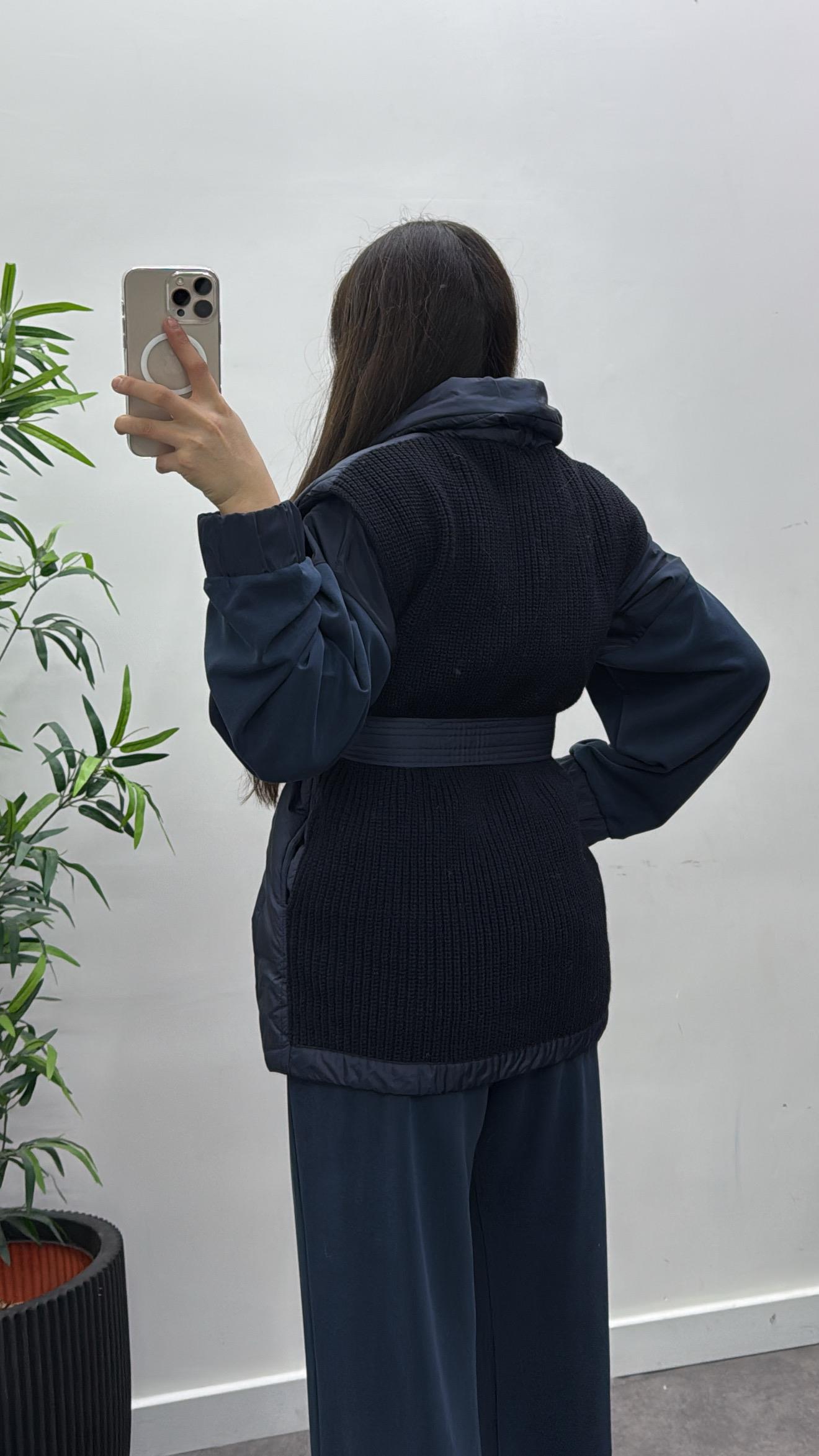 Triko Detay Şişme Yelek