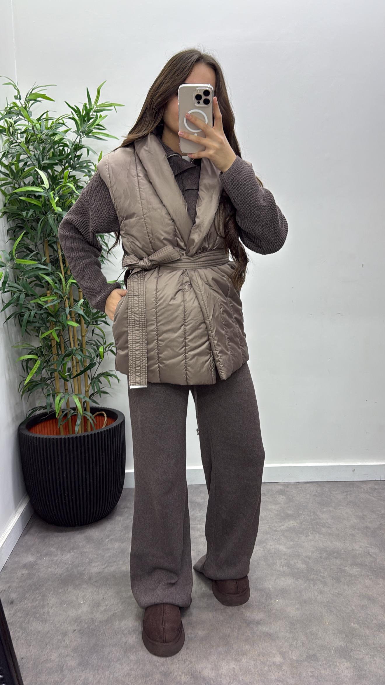 Triko Detay Şişme Yelek