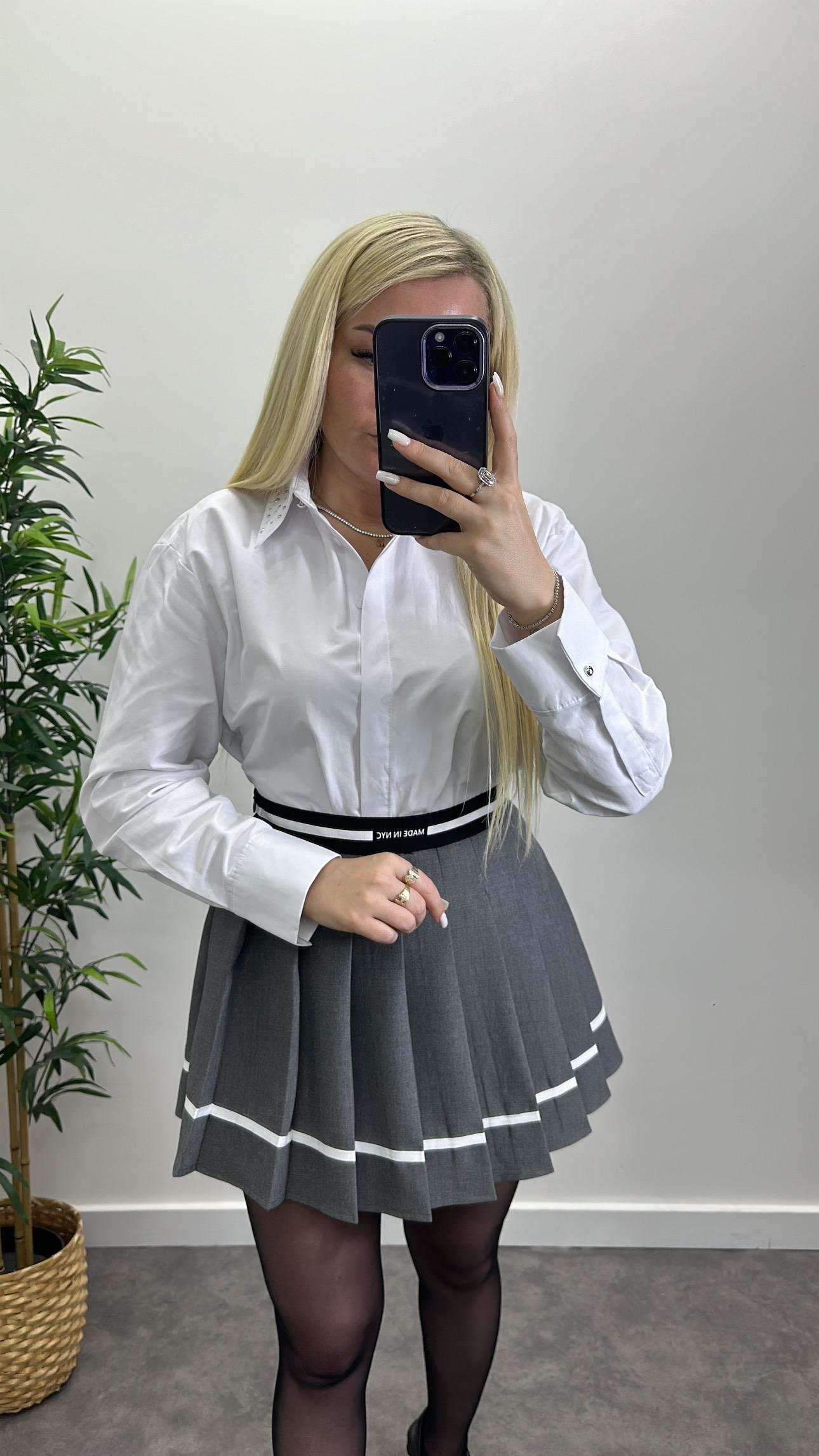 Yaka Zımba Detay Gömlek