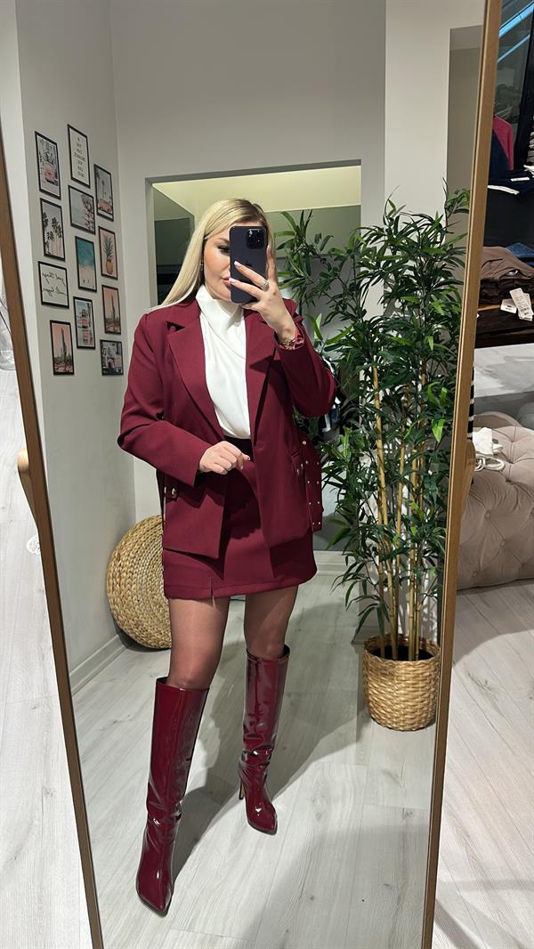 Çıtçıtlı Kemer Detay Ceket