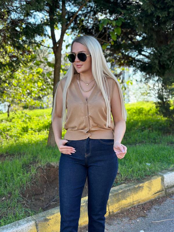 Düğmeli Triko Yelek