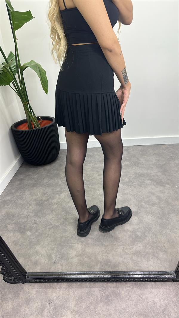 Etek Ucu Pliseli Kumaş Etek