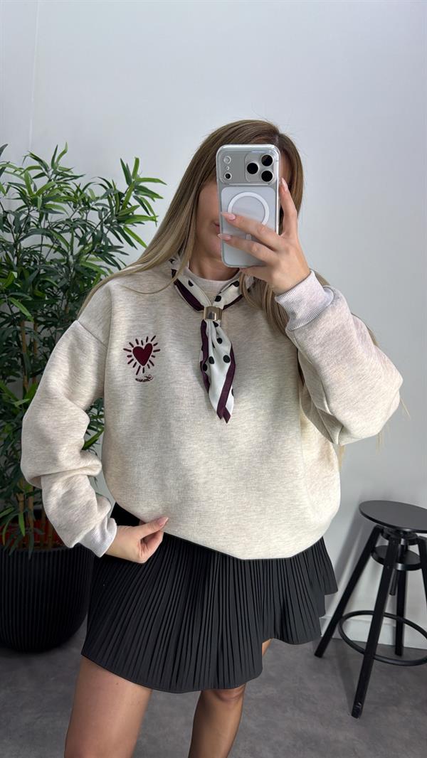 Fular Aksesuarlı Sweat-Shirt