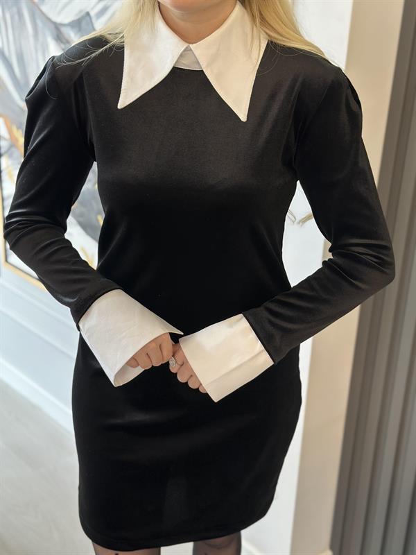 Gömlek Detay Kadife Elbise