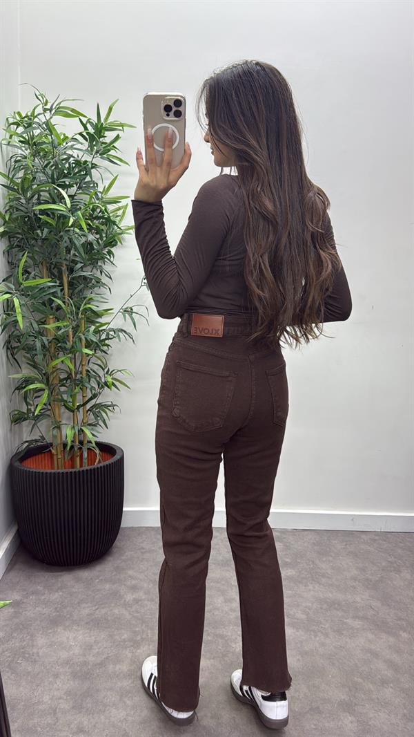 Kesik Paça Mom Fit Jean