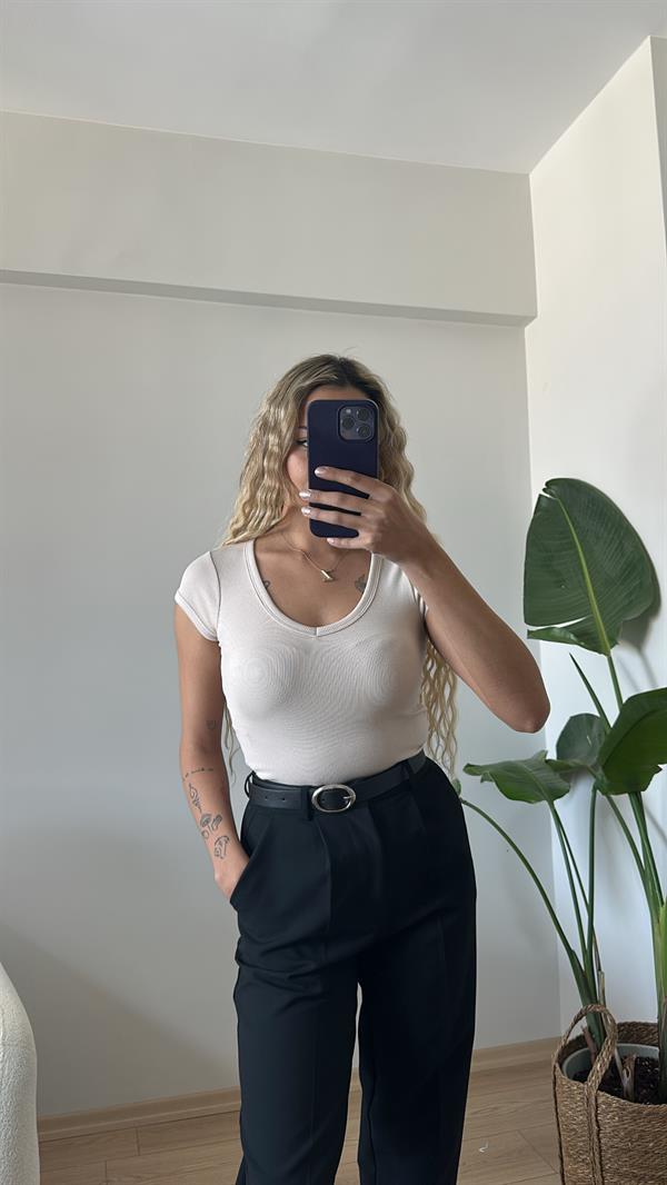 Kısa Kollu Ribana Bluz