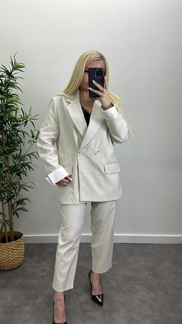 Kol Katlamalı Keten Ceket