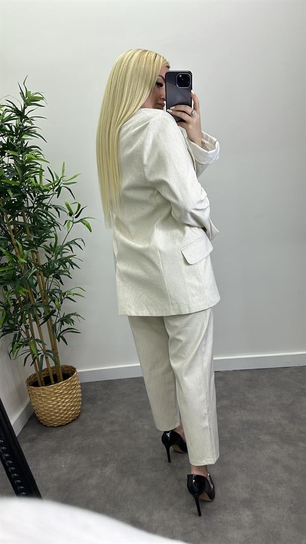 Kol Katlamalı Keten Ceket