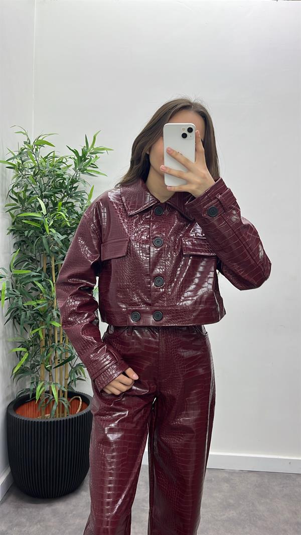 Kroko Desenli Deri Ceket