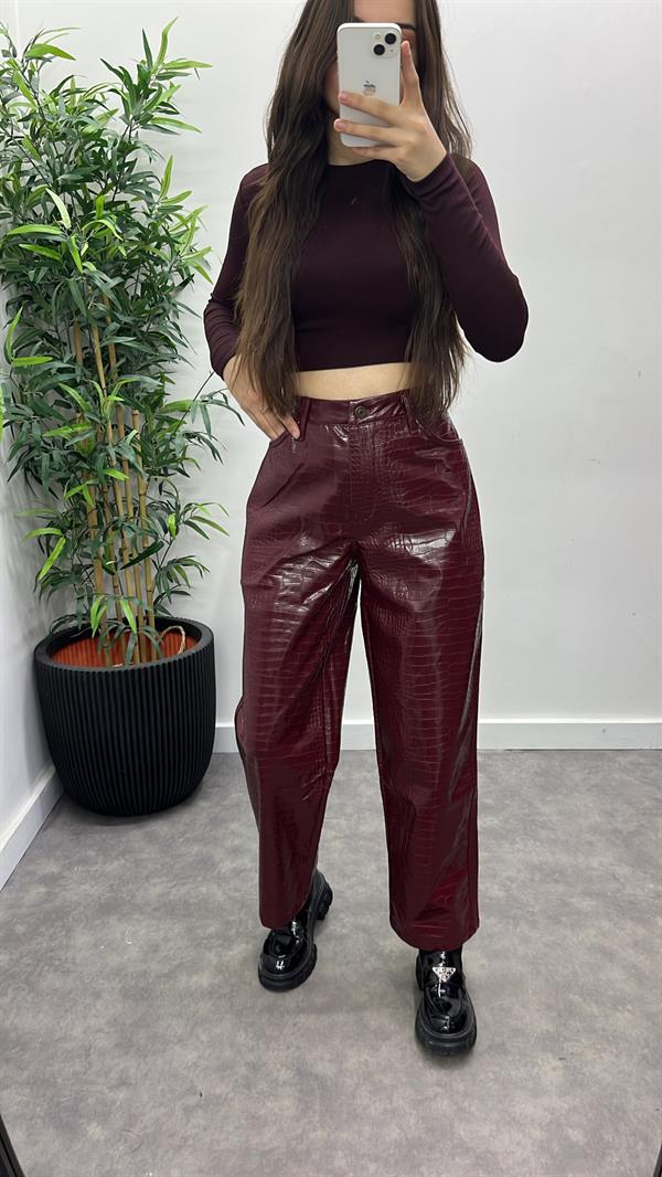 Kroko Desenli Deri Pantolon