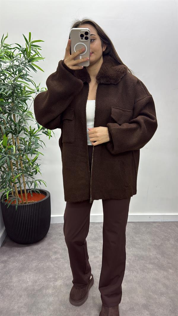 Kürk Yaka Triko Ceket