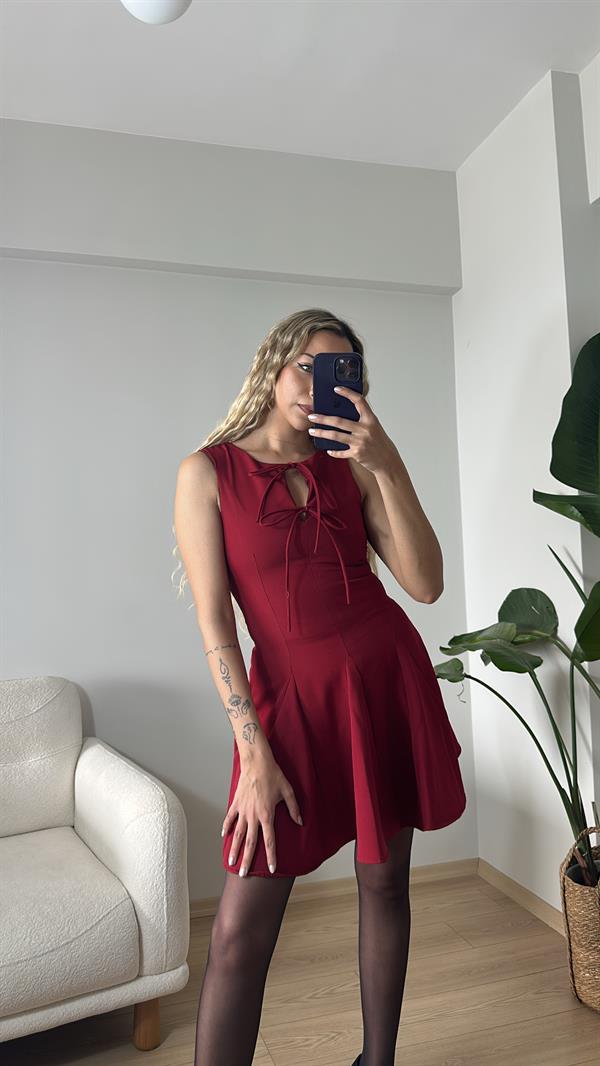 Marka Model Bağlama Detay Elbise