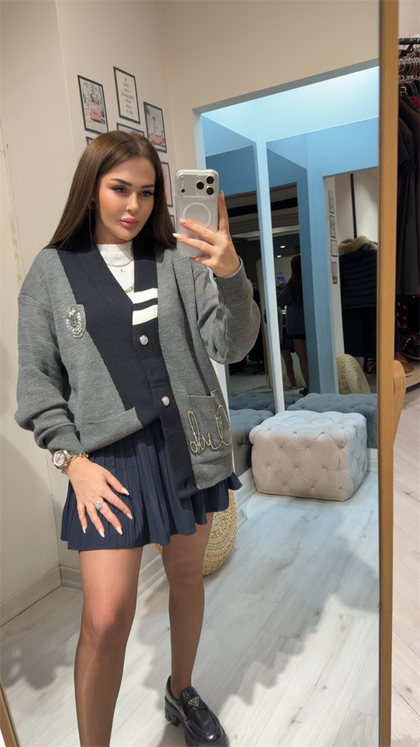Marka Model Taşlı Hırka