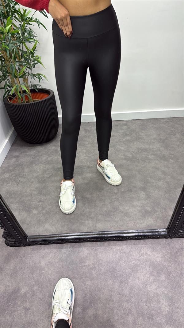 Korseli Geniş Kemer Deri Tayt