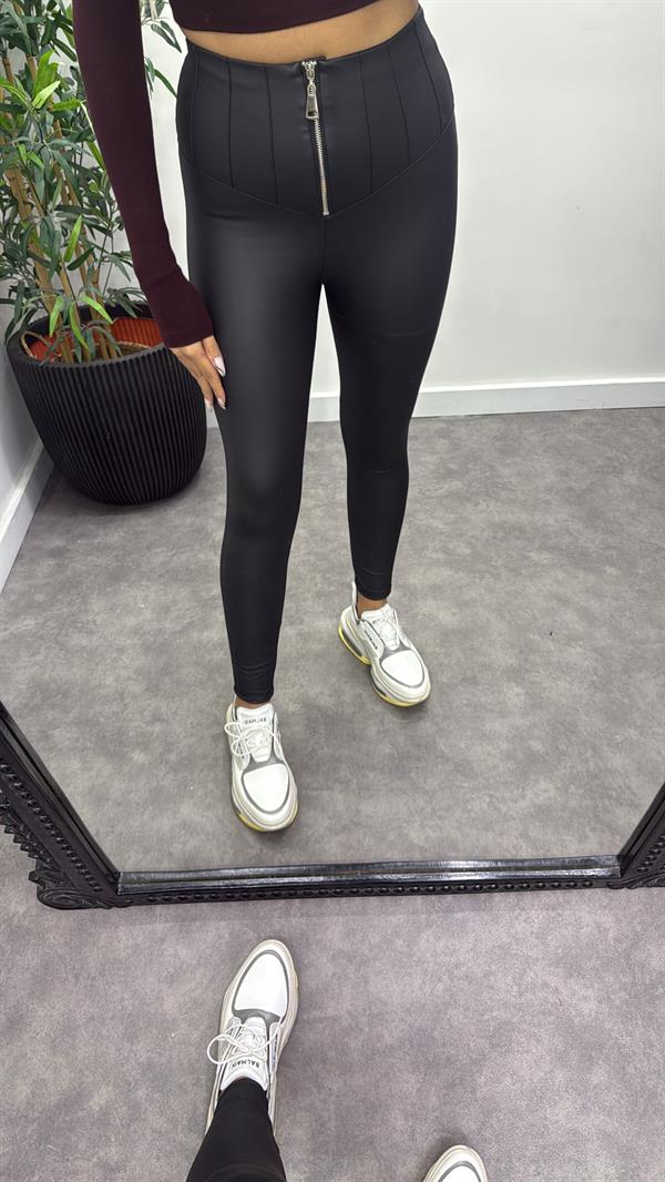 Nevrülü Fermuarlı Deri Tayt