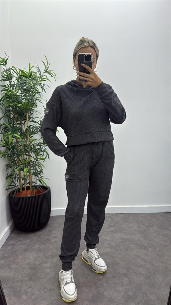 Orj Marka Armarlı Yumoş Takım