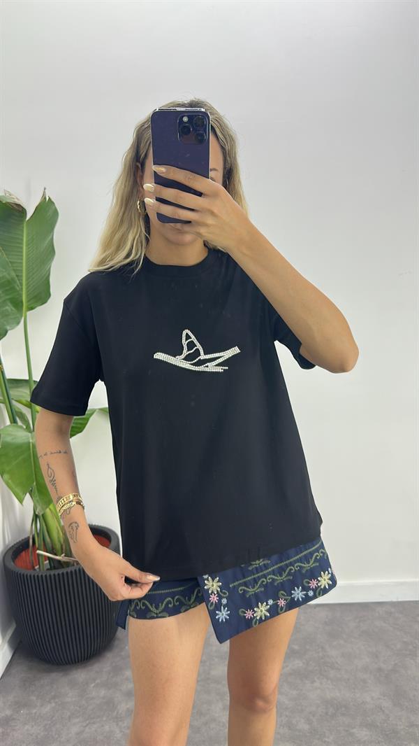 Orjinal Marka Taşlı T-Shirt