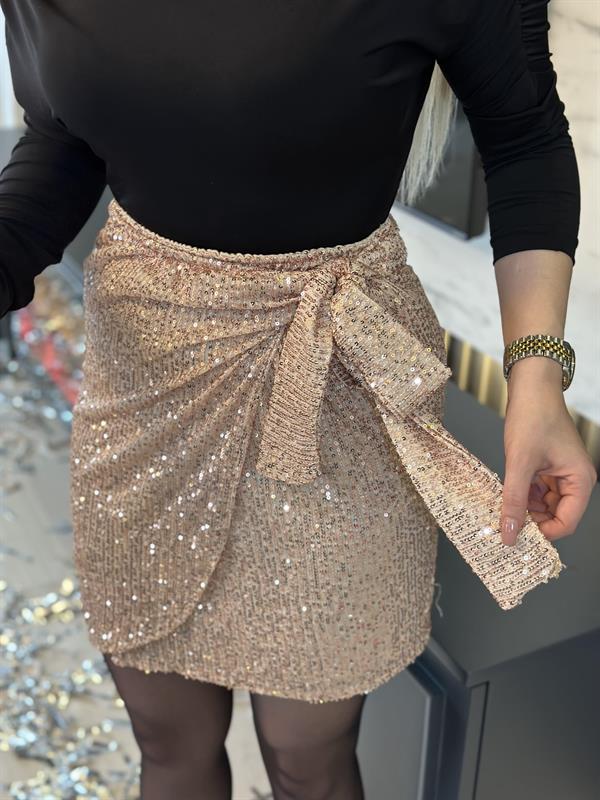 Payetli Bağlamalı Mini Etek