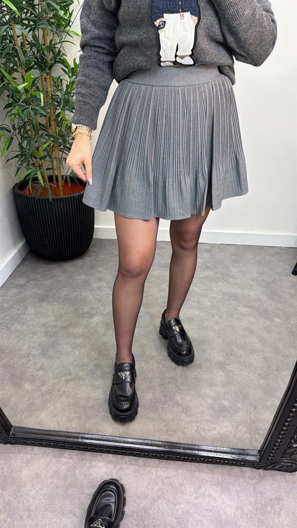 Pliseli Şortlu Etek