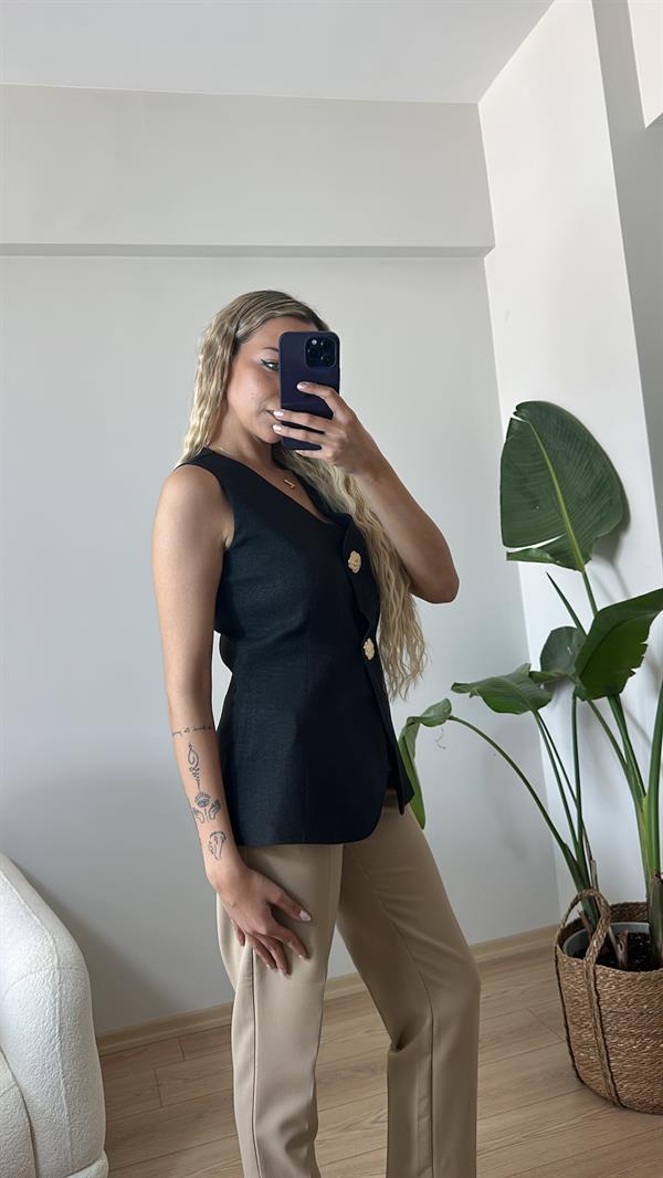 Tasarım Düğmeli Yelek