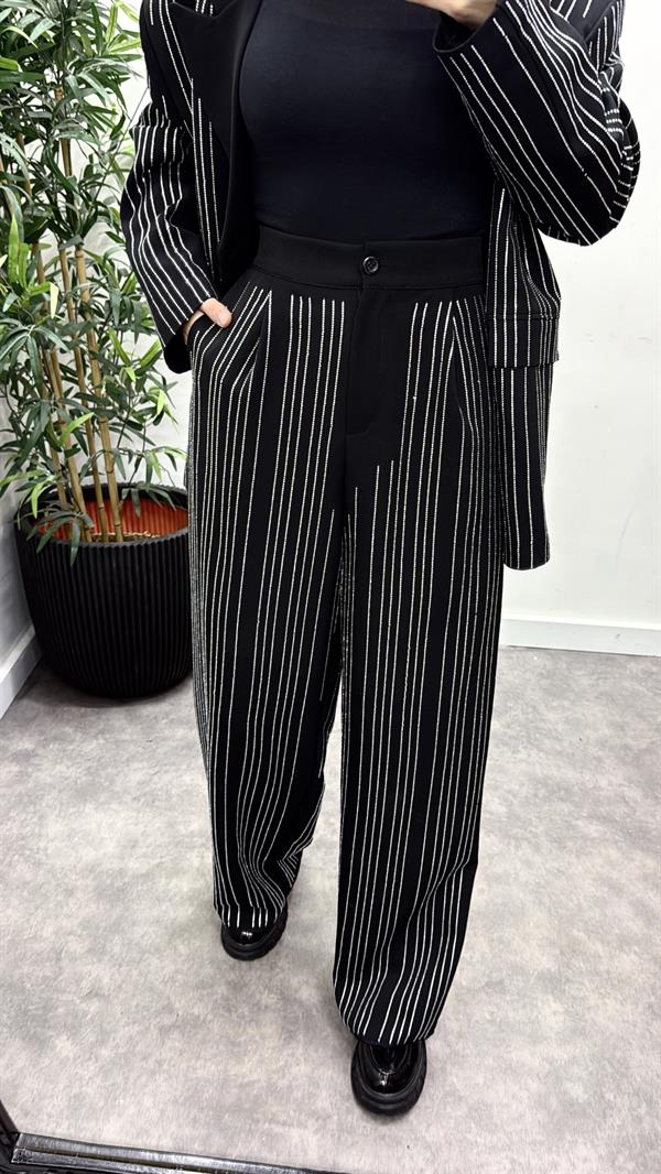 Tasarım Taşlı Takım Elbise