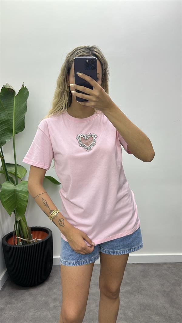 Taşlı Kalpli T-Shirt