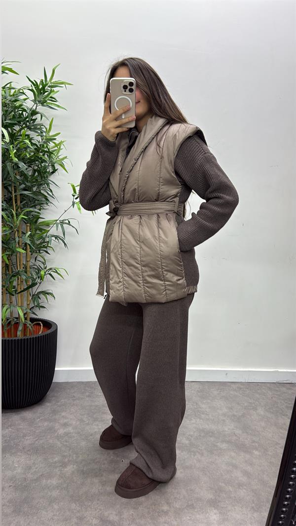 Triko Detay Şişme Yelek