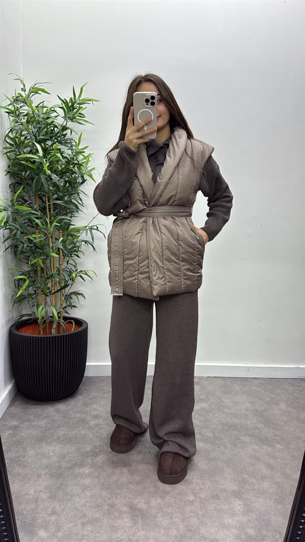 Triko Detay Şişme Yelek