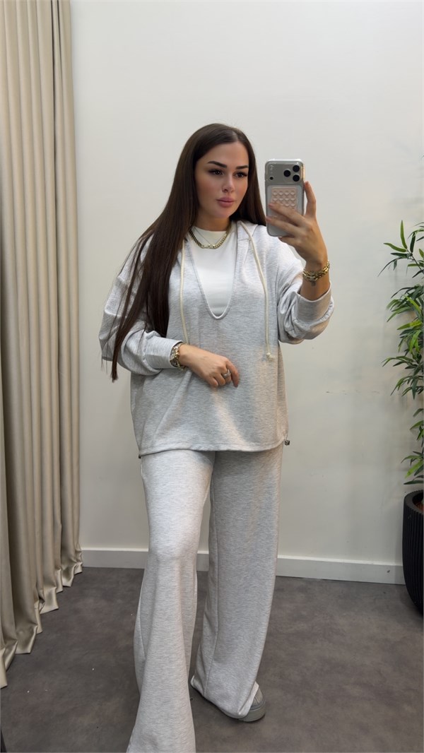 Twst Üçlü Takım
