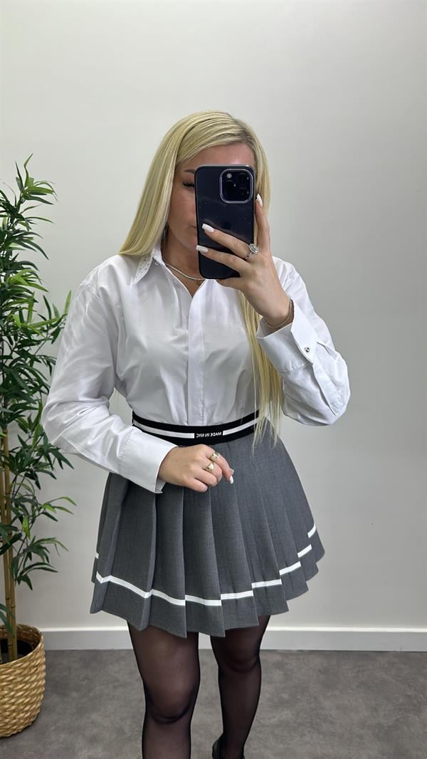 Yaka Zımba Detay Gömlek