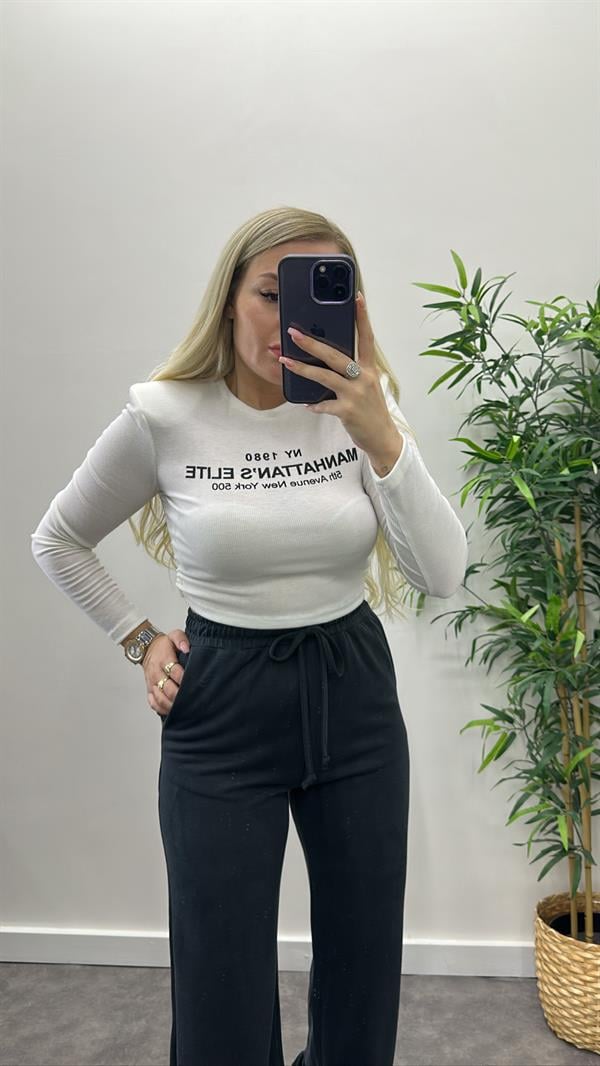 Yazı Detay Bağcıklı Bluz