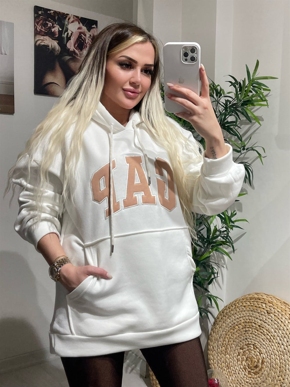 Gap Model Ekru Sweat
