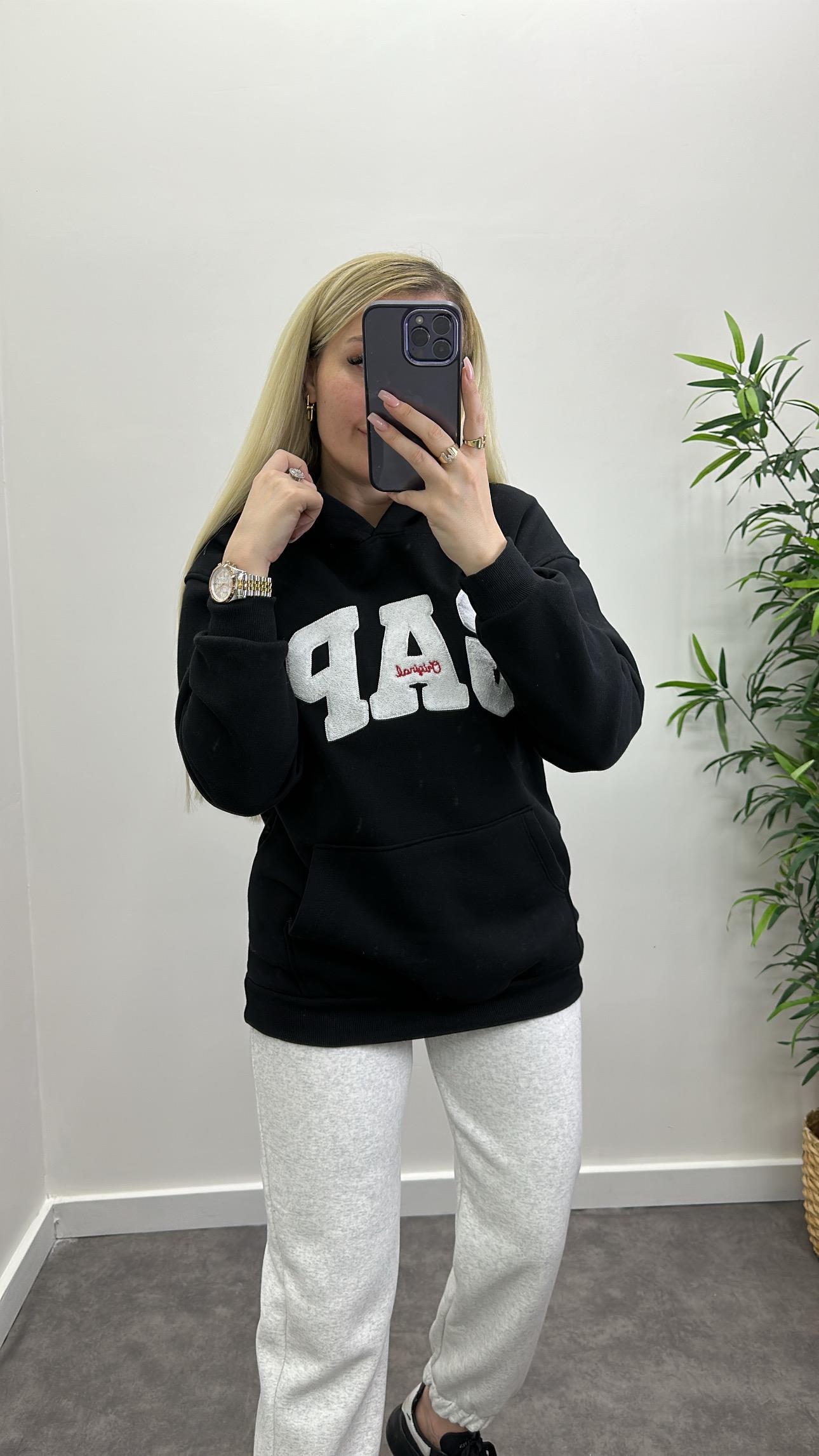 GAP Model Sweat