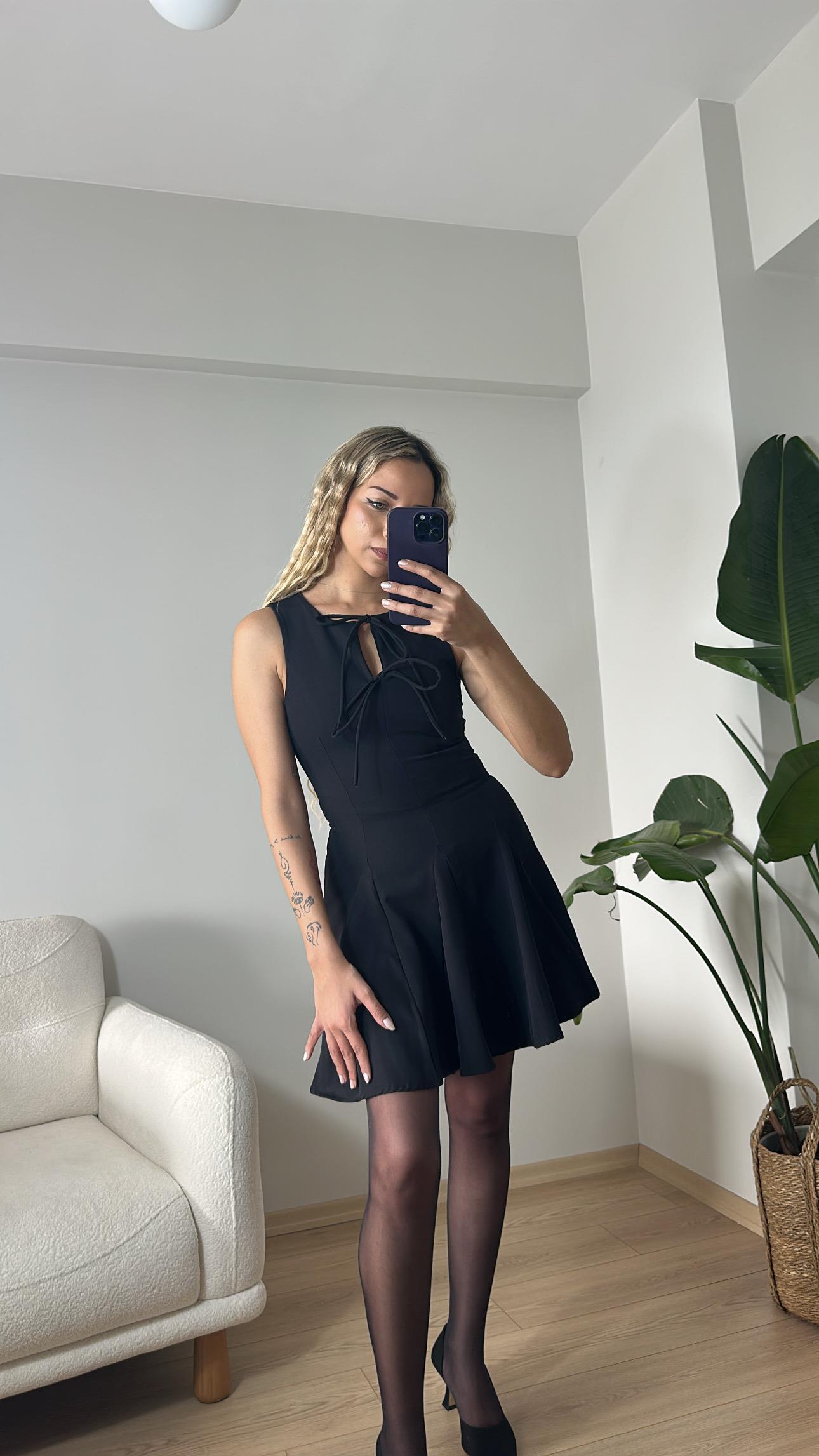 Marka Model Bağlama Detay Elbise