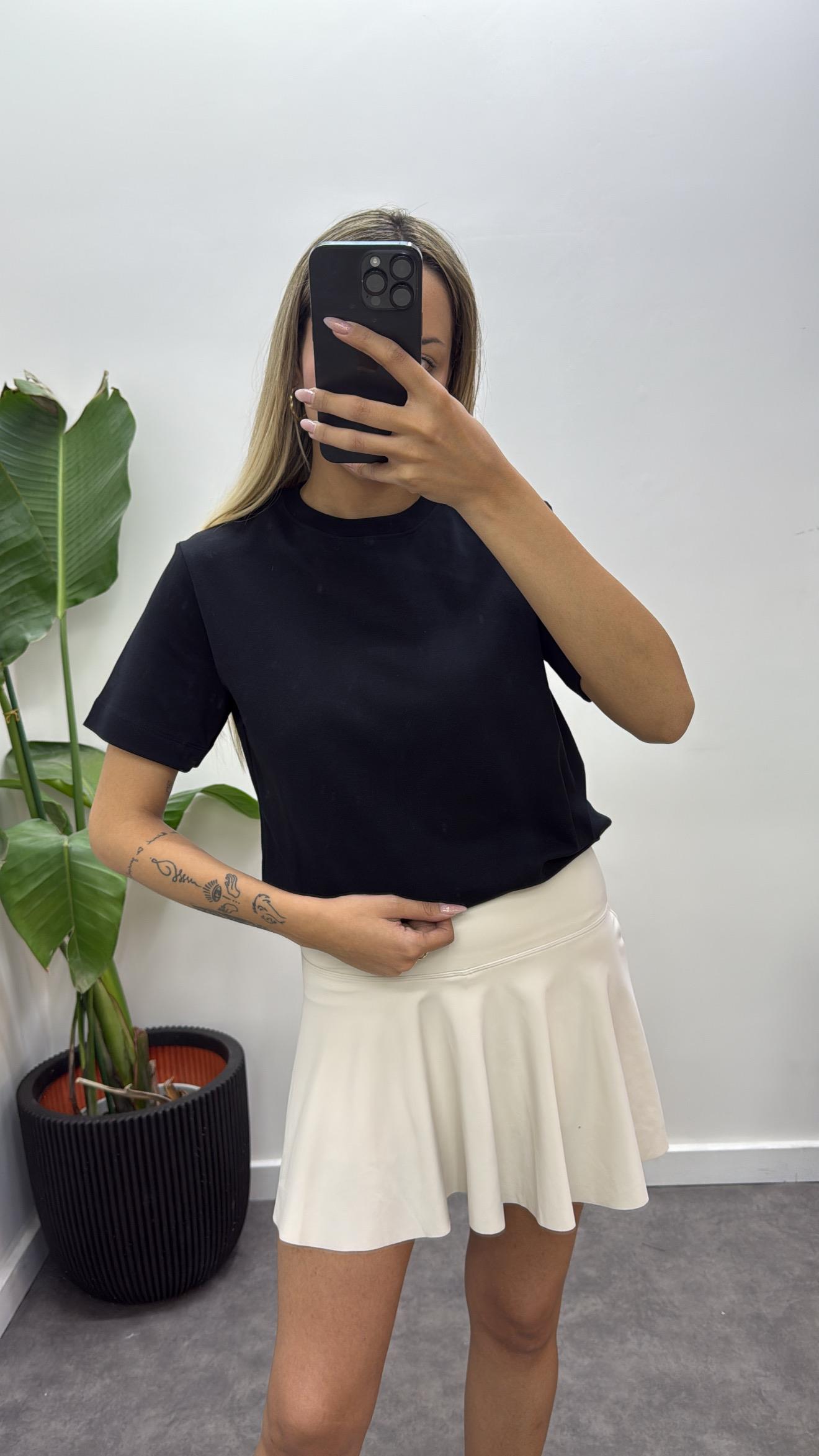 Marka Model Basic T-Shirt