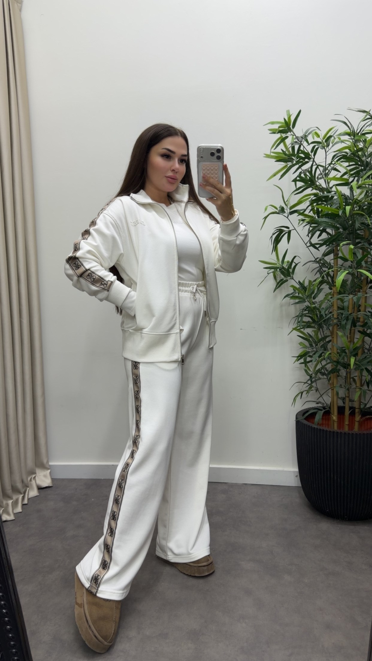 Marka Model Fermuarlı Takım
