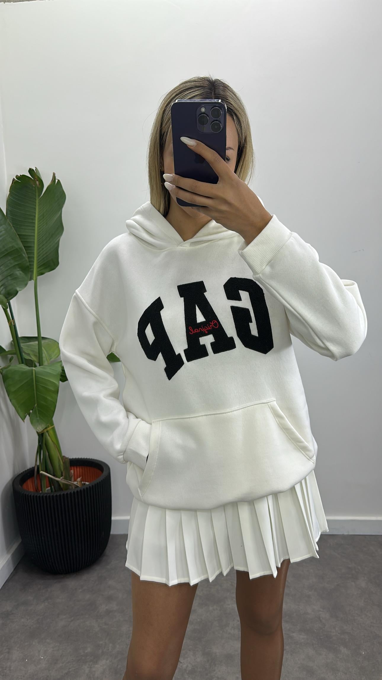 Marka Model Şardonlu Sweatshirt