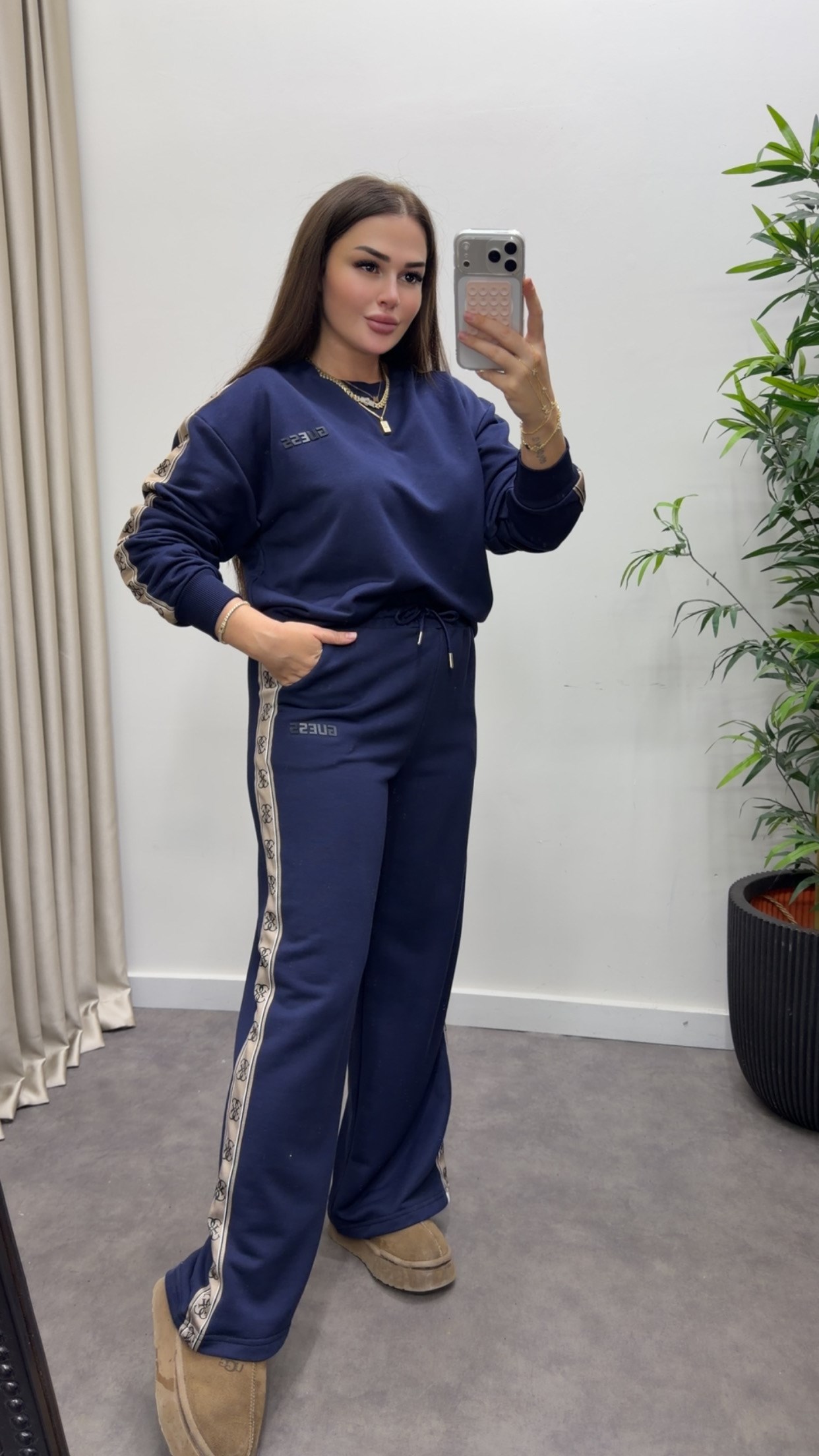 Marka Model Şeritli Takım