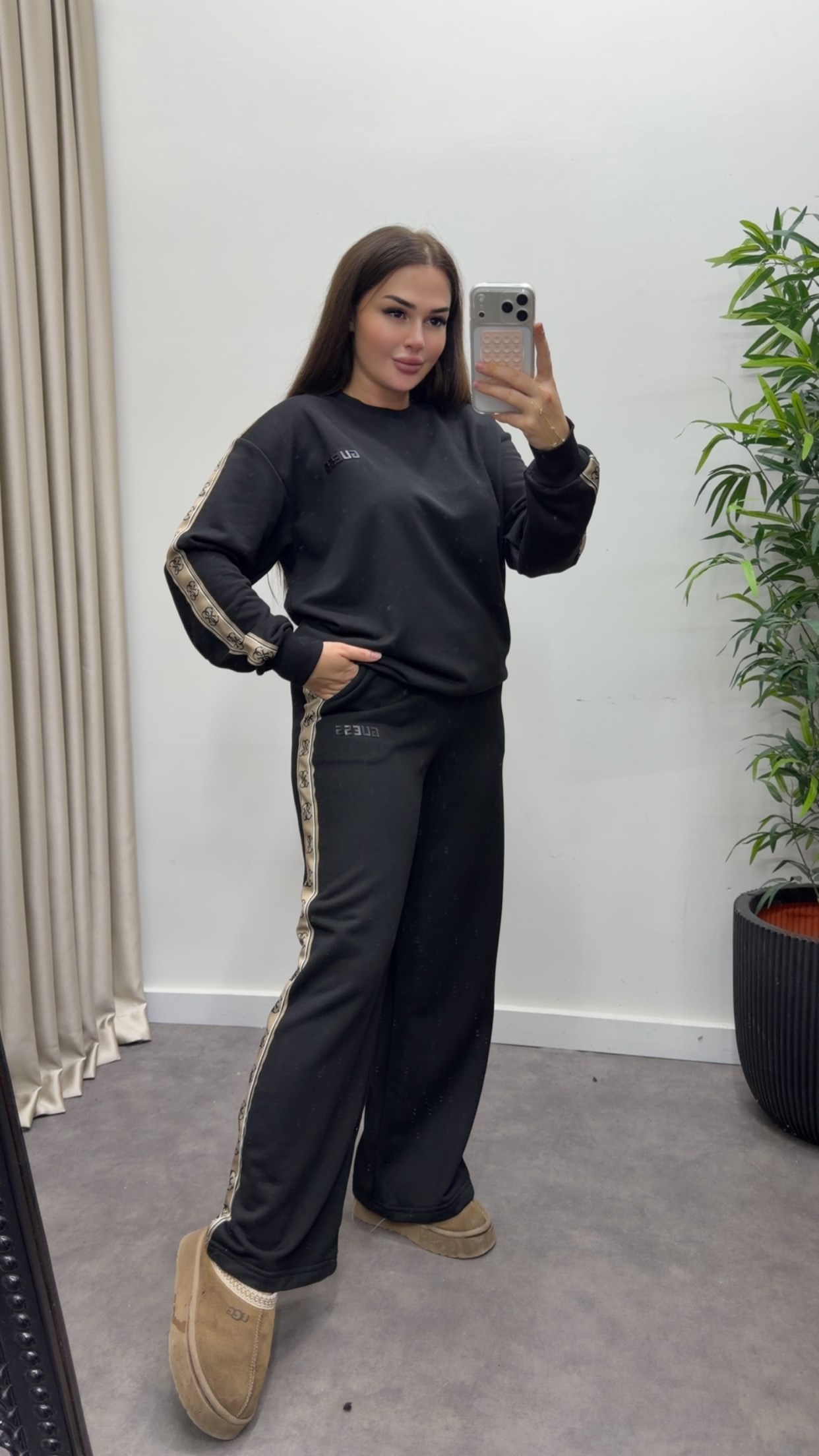 Marka Model Şeritli Takım