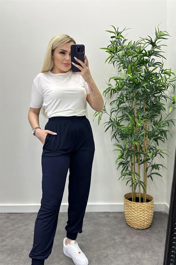 Soft Doku Joger Pantolon